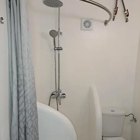 Ariadne Pool At Ornósz