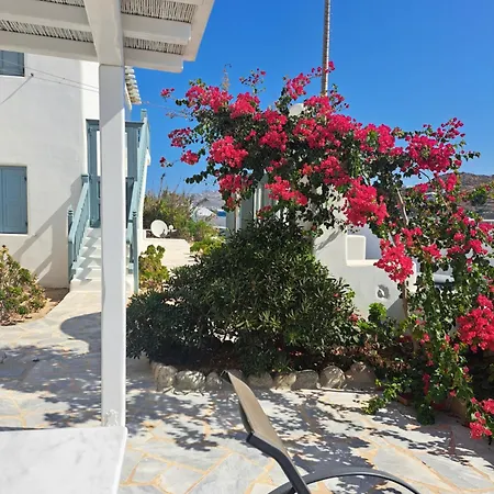 Ariadne Pool At Apartman *