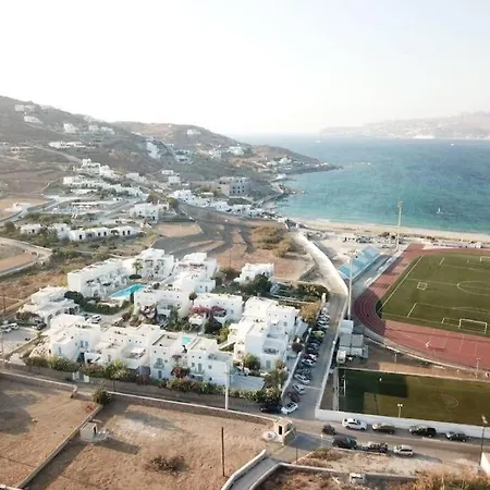 Ariadne Pool At Apartman